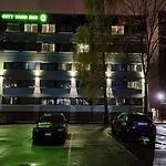 Yard Hotel 3*